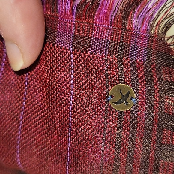 Eddie Bauer reversible scarf. The colors are brown, burgandy, and a fushia. - Picture 5 of 5